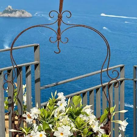 Residenza San Luca Villa Praiano