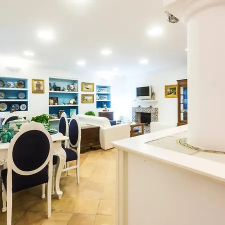 Sleeps 5 Pool * Praiano